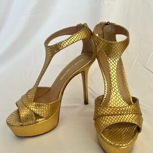 Pour La Victoire Platform Stiletto Heels - Size 6.5